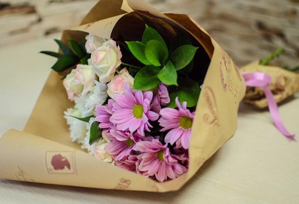 Букет цветов из: Розы и Хризантемы в Солдатском