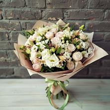 Букет цветов из:  Альстромерии, Розы и Хризантемы в Солдатском