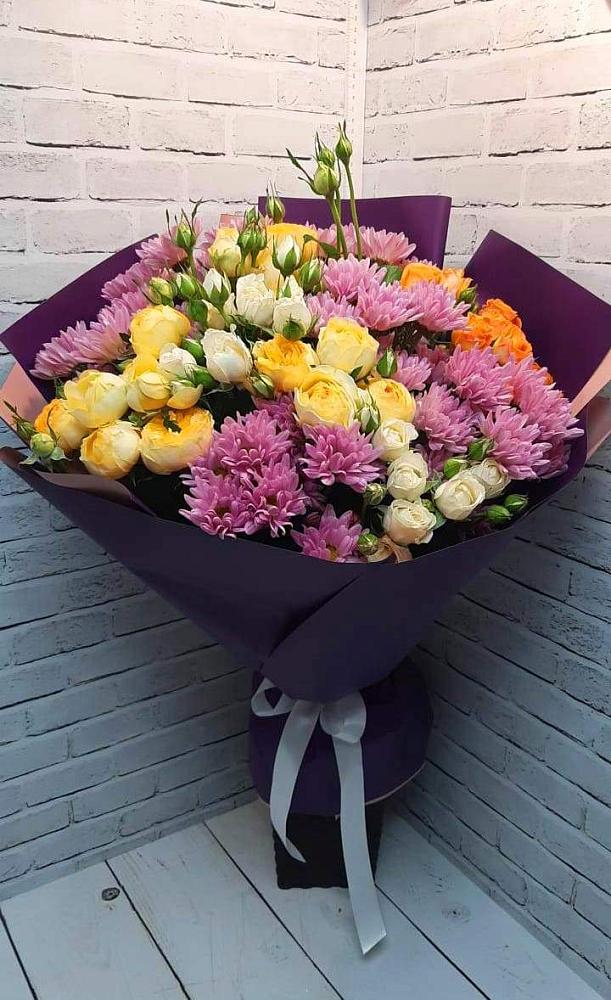 Букет цветов из: Хризантемы и Розы в Солдатском