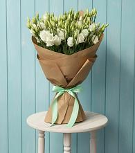 Букет цветов из:  Лизиантусы в Солдатском