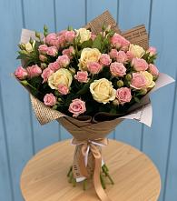 Букет цветов из:  Розы в Солдатском