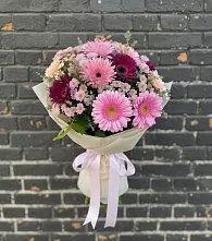 Букет цветов из:  Герберы и Хризантемы в Солдатском