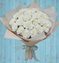 Букет цветов из:  Гвоздики в Солдатском